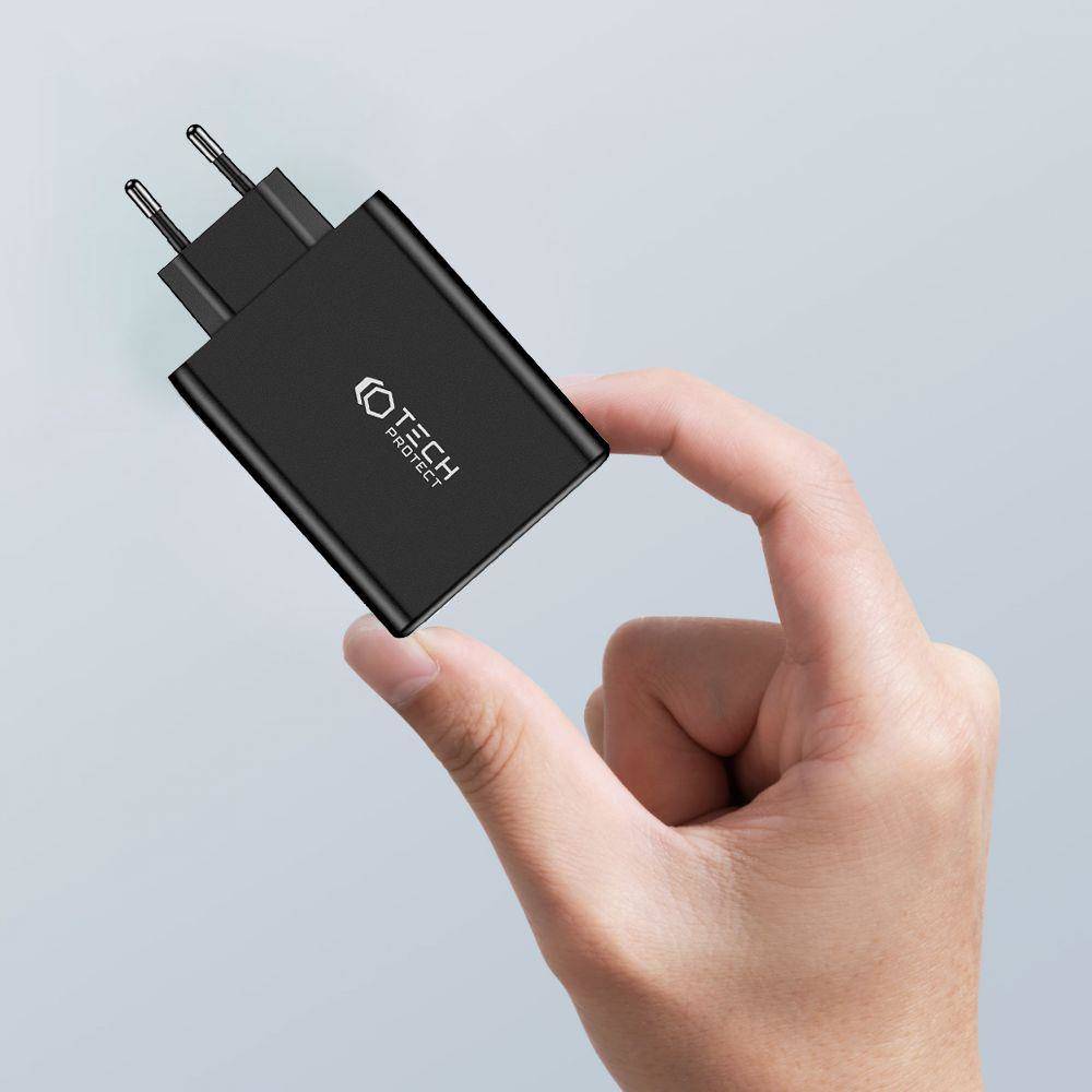 Nabíječka do sítě 100W 3x USB-C PD + QC3.0 USB Tech-Protect NC100W-GAN černá
