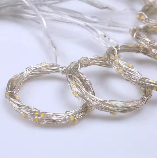 USB světelná clona 3m x 3m 300 LED studené barvy