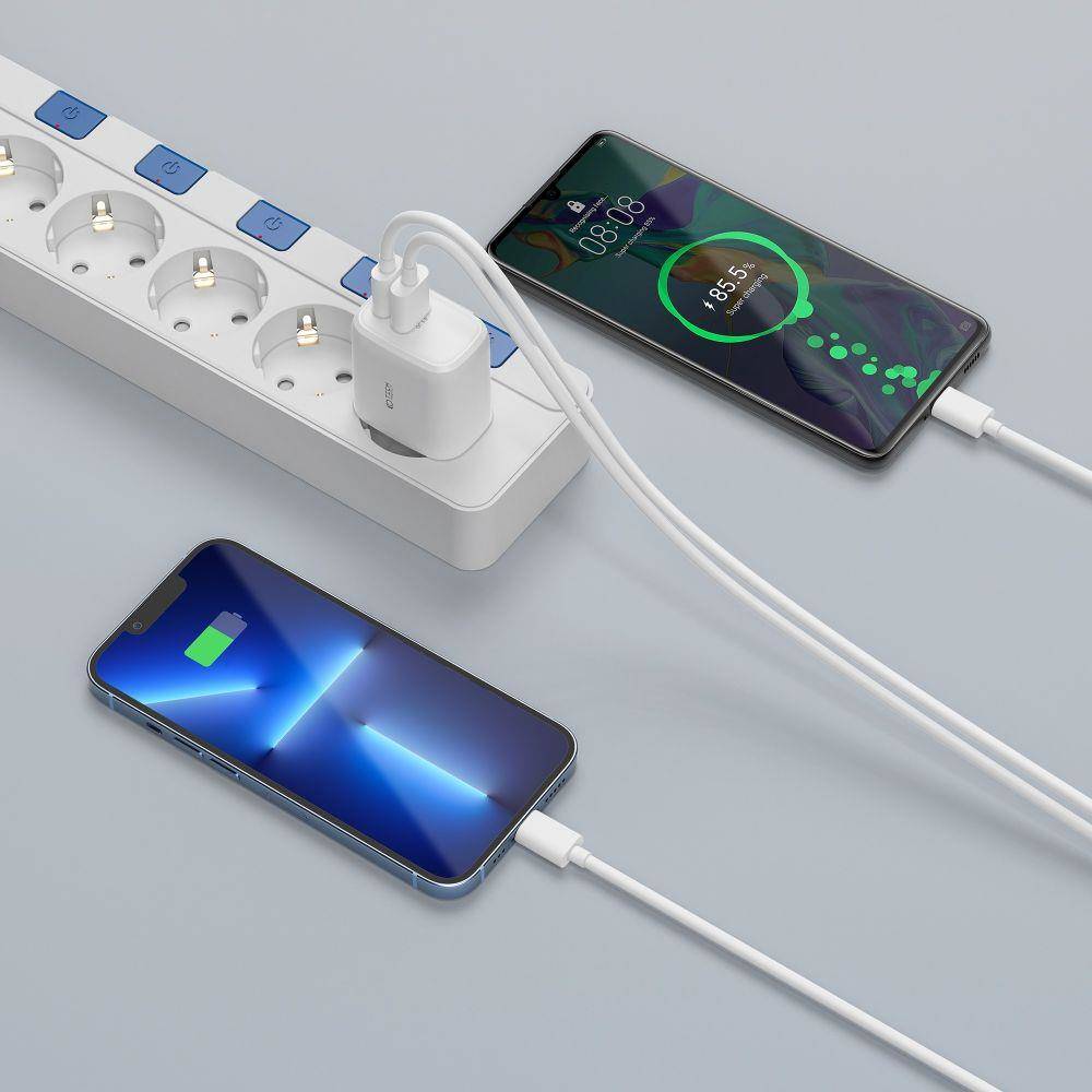 Nabíječka do sítě 20W USB QC3.0 + USB-C PD Tech-Protect C20W bílá