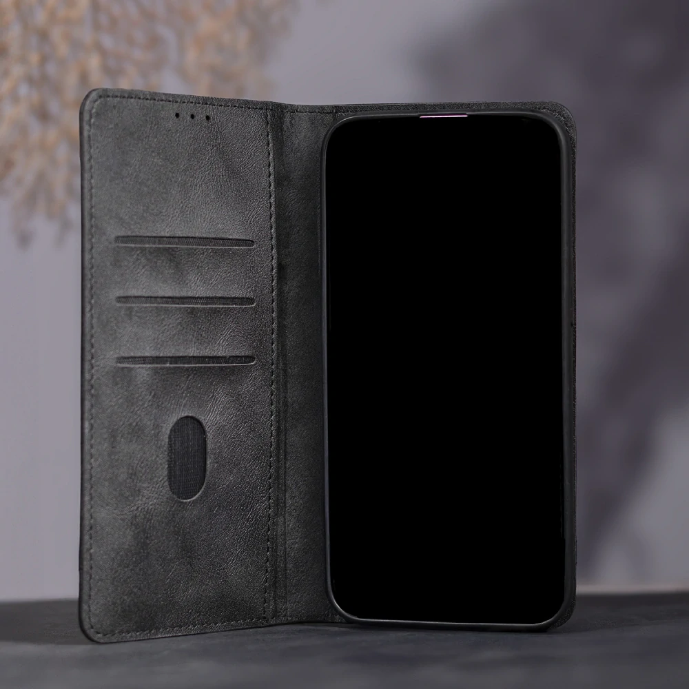 Pouzdro flip iPhone 17, smart seam, černé